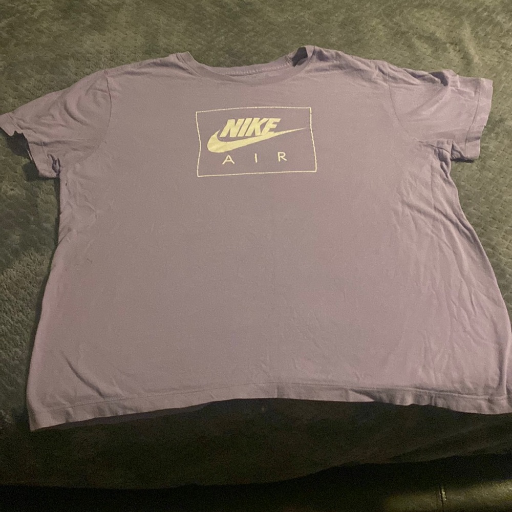 nike active wear shirt